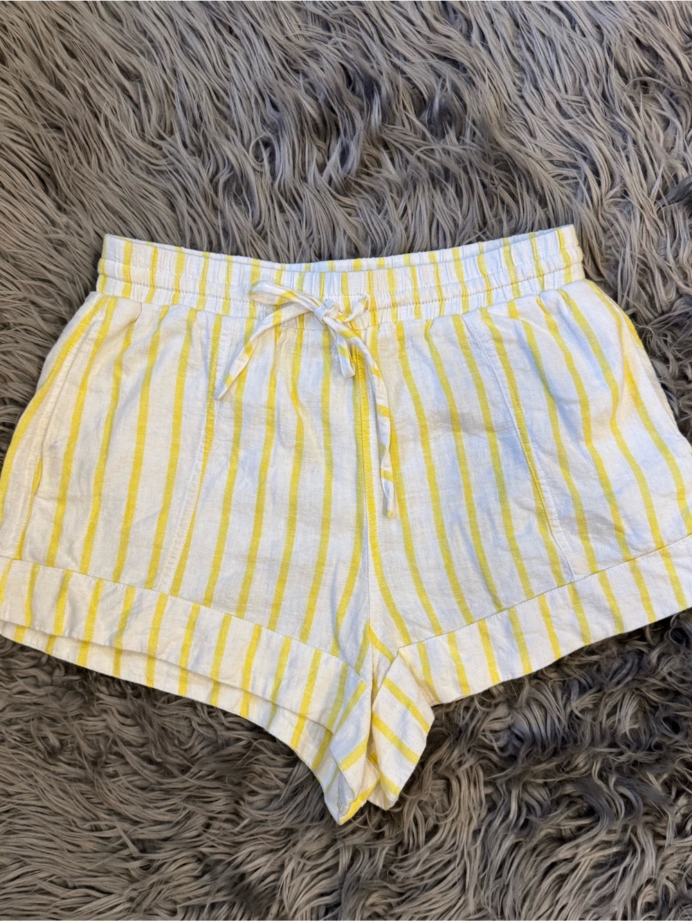 Universal Thread White Linen-Blend High-Waist Shorts with Yellow Stripes